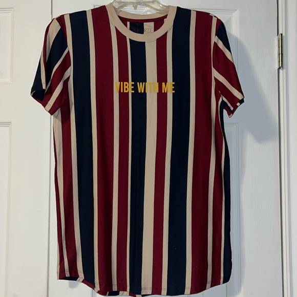 Vibe with me Tee - Picture 3 of 3